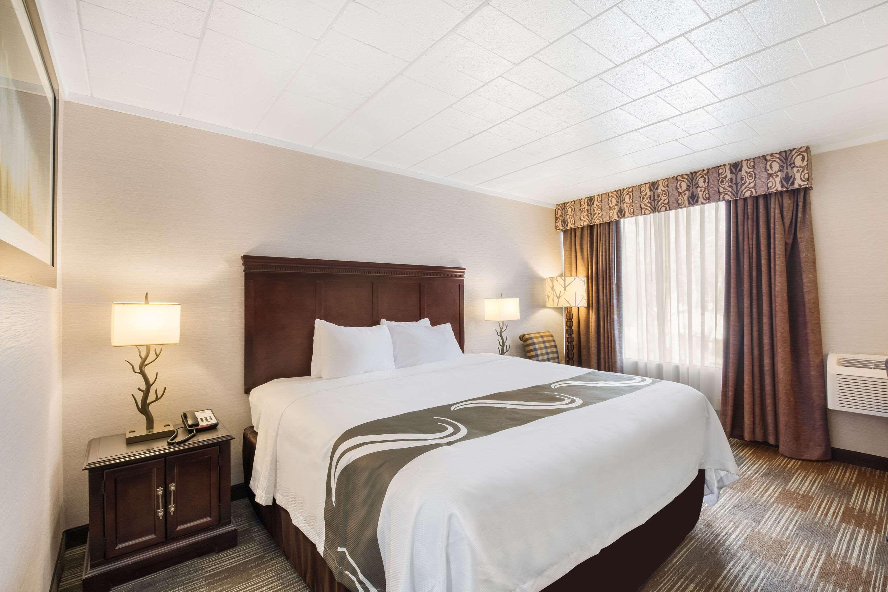 Days Inn Bath Hammondsport Exterior photo