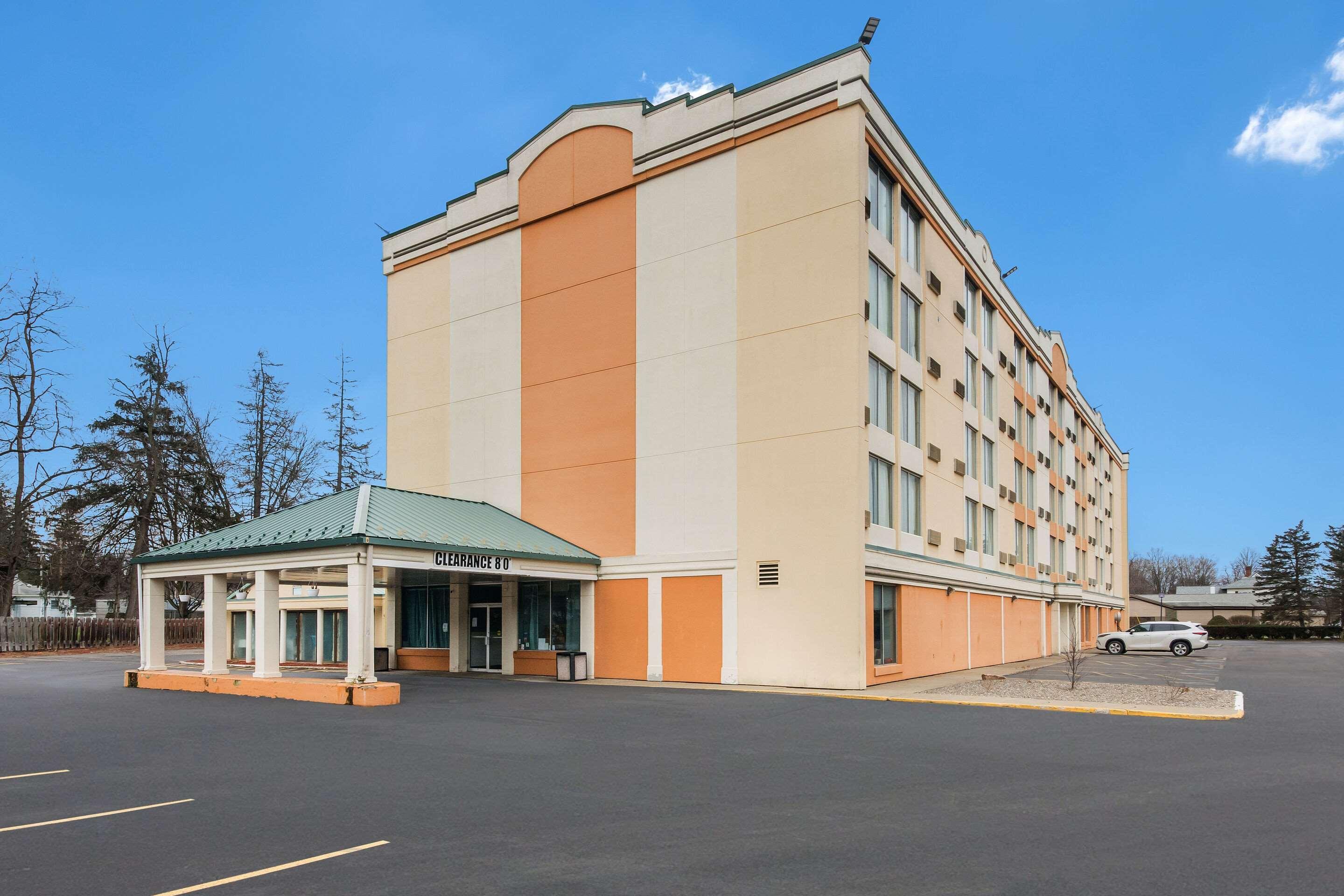 Days Inn Bath Hammondsport Exterior photo