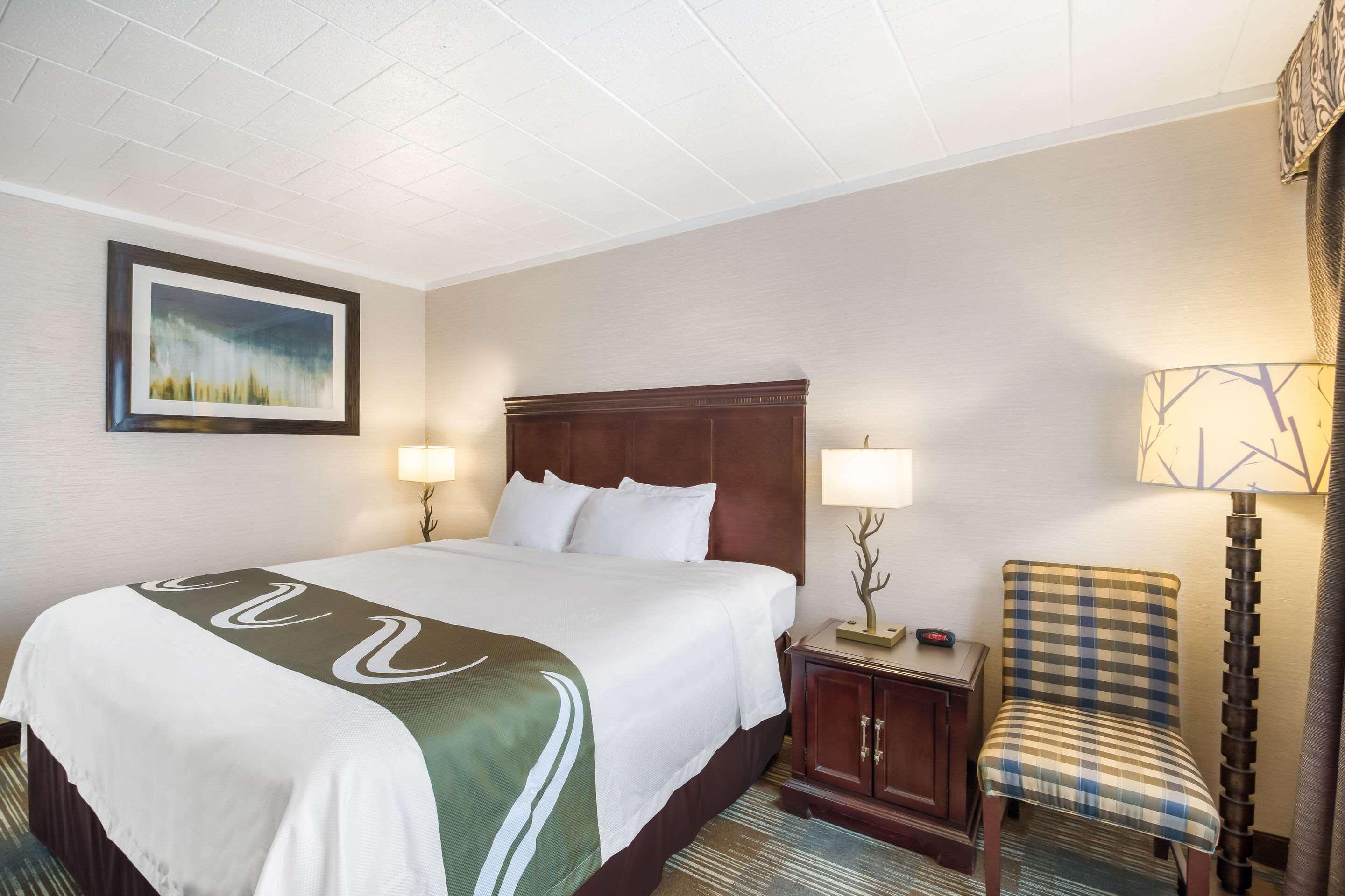 Days Inn Bath Hammondsport Exterior photo